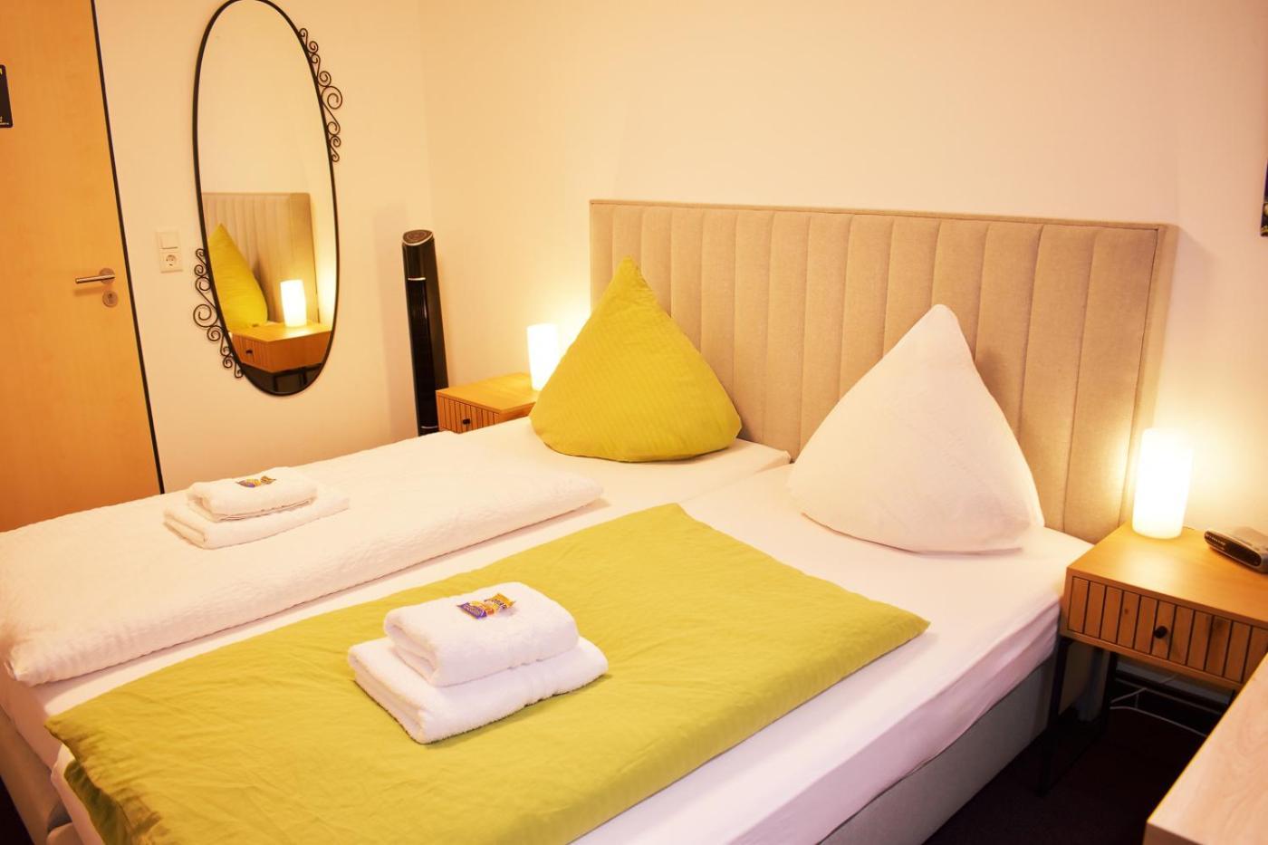 Hotel Emmerich Winningen Zimmer foto